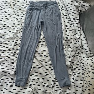 Lululemon joggers